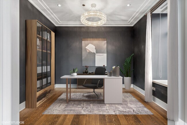 Building Photo - 118 E Erie St