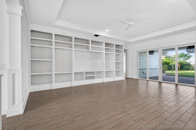 Building Photo - 799 Hookline Cir