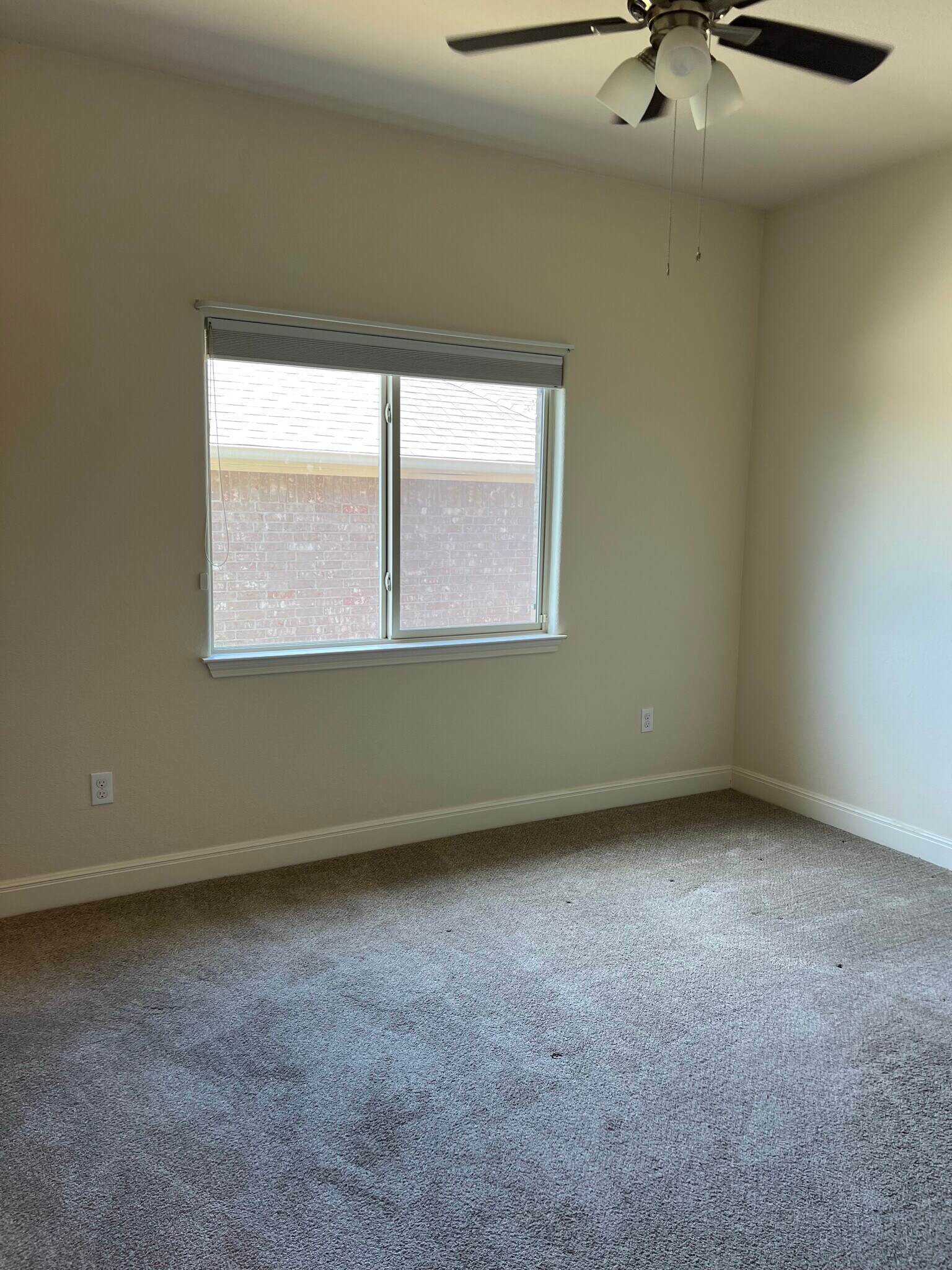 Building Photo - 139 Capstone Ct