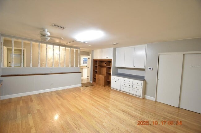 Building Photo - 4006 W Leona St