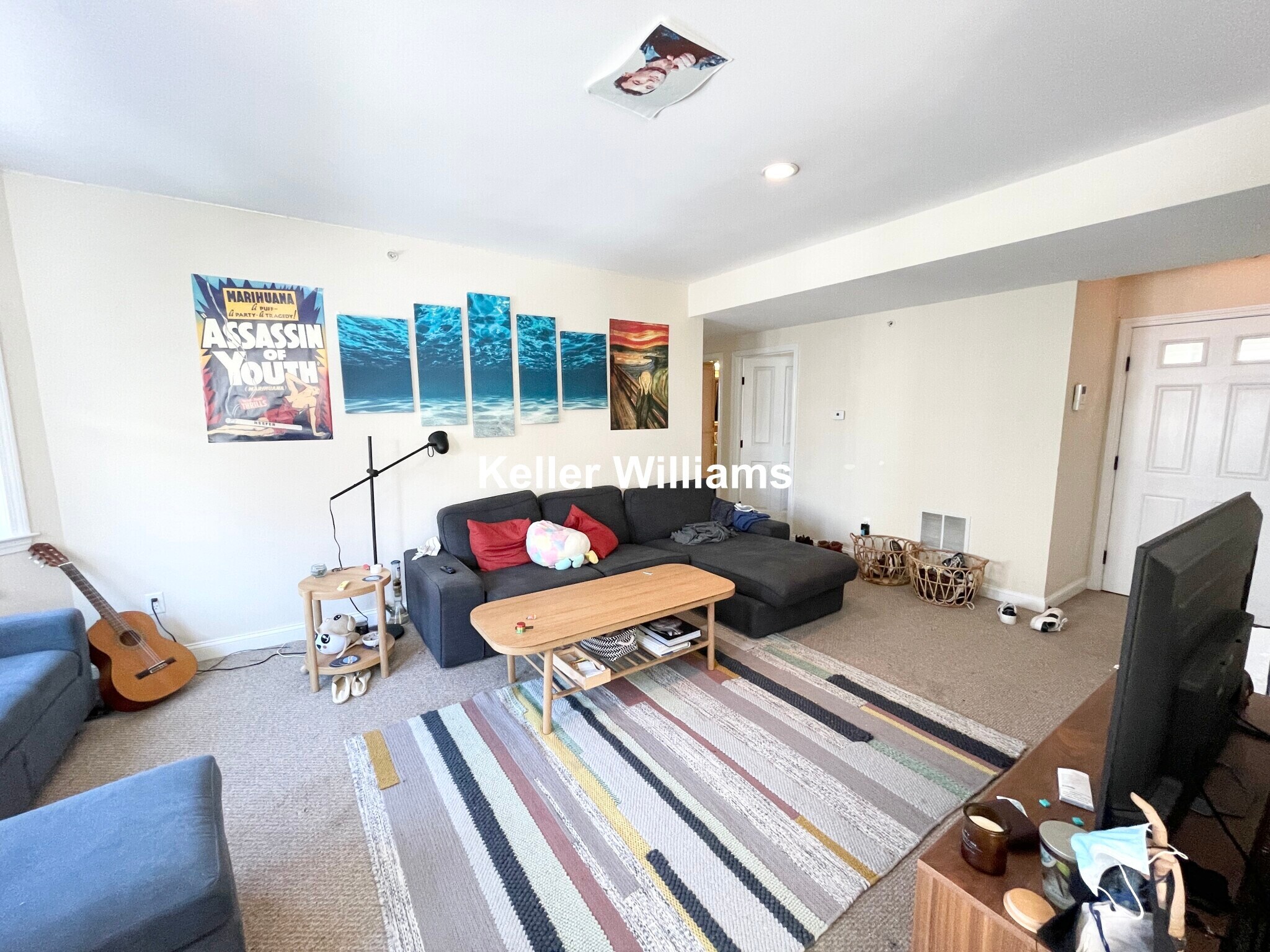 Building Photo - 99 Hillside St