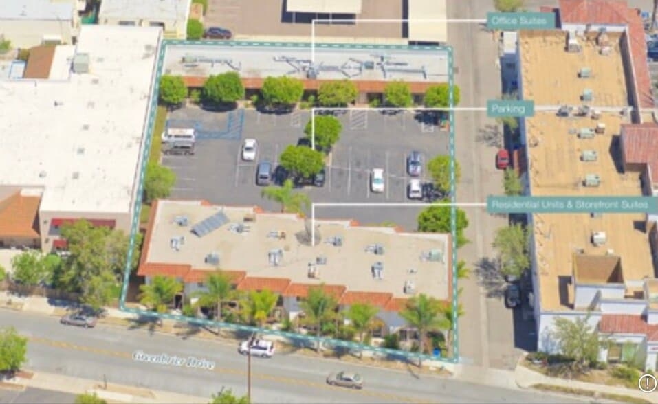 Building Photo - 560 Greenbrier Dr