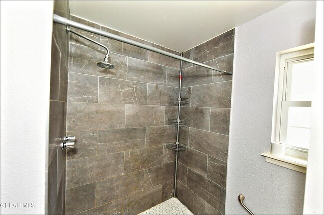 Building Photo - 9125 W H Burges Dr