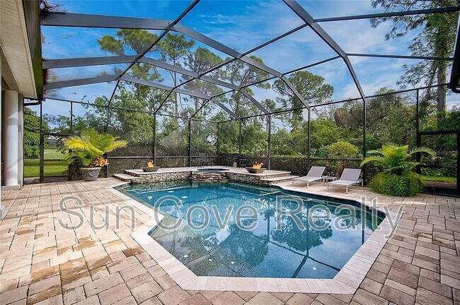 Building Photo - 854 Macewen Dr