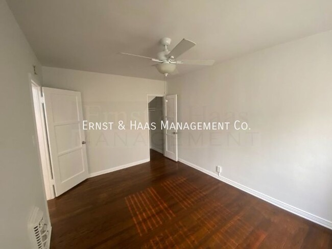 Building Photo - Wonderful 1 Bedroom Apartment Just a Block...