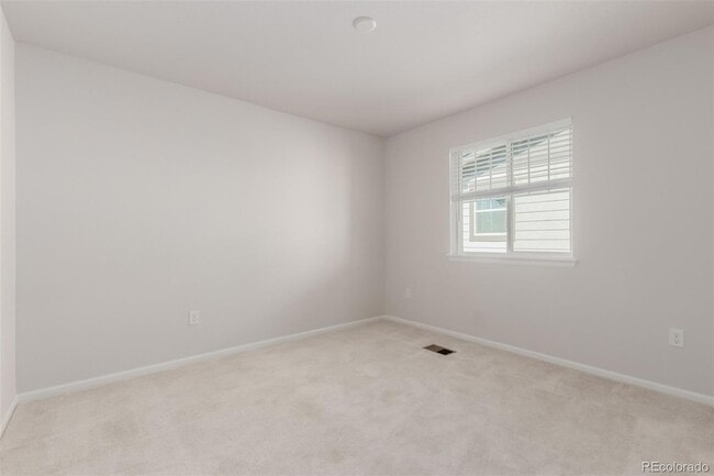 Building Photo - 3827 N Grand Baker Ct