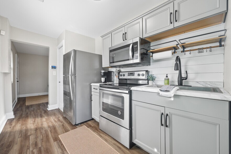 Building Photo - 76 Haygood Ave SE