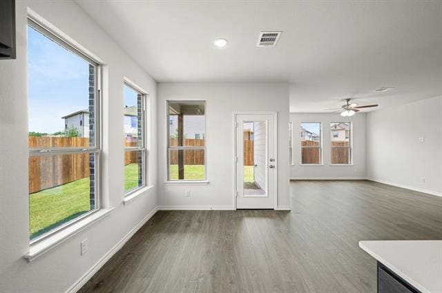 Building Photo - 402 Saddle Ln