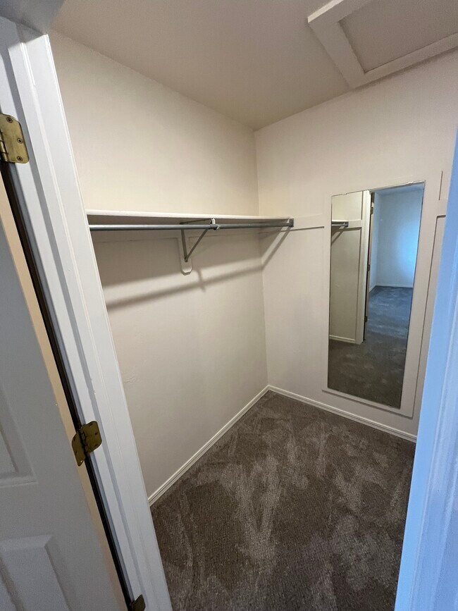 Building Photo - 1404 Bois D Arc Dr