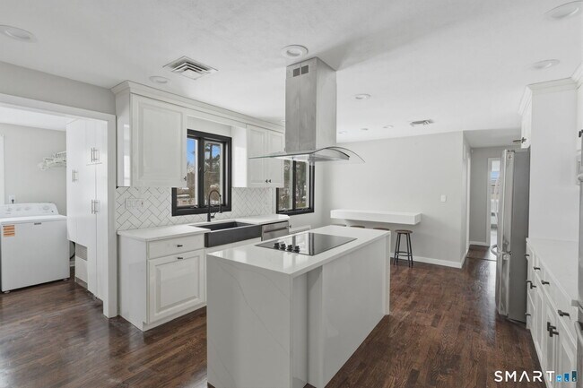 Building Photo - 35 W Ridge Dr