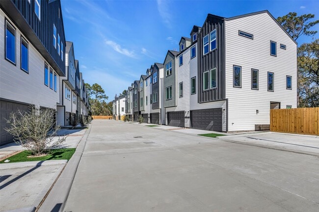 Building Photo - 5302 Kindred Gdn Ln