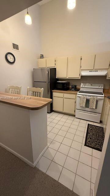 Building Photo - 6327 Chasewood Dr