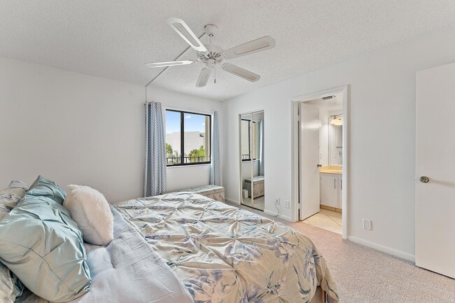 Building Photo - 1605 S US Hwy 1