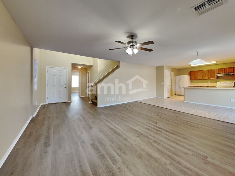 Building Photo - 10006 W Miami St