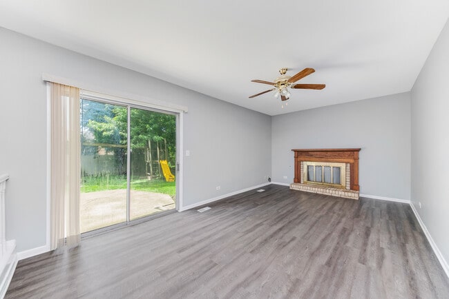 Building Photo - 1441 Concord Dr