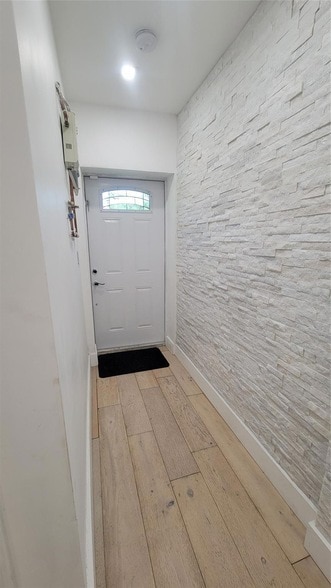 Building Photo - 512 NW 15th Terrace