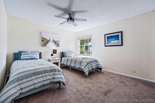 Building Photo - 1528 Ocean Dunes Cir