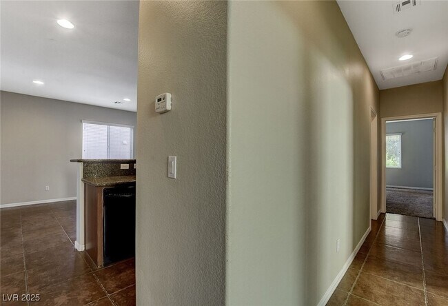 Building Photo - 4126 Blue Manor Ln