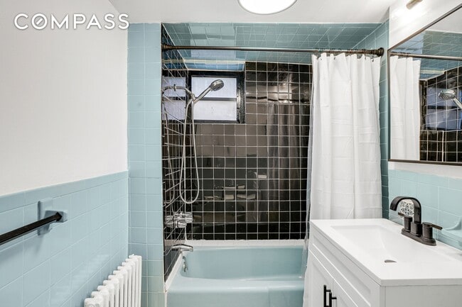 Building Photo - 149 Wyckoff St