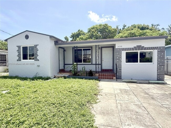 Primary Photo - 1450 NW 35th St