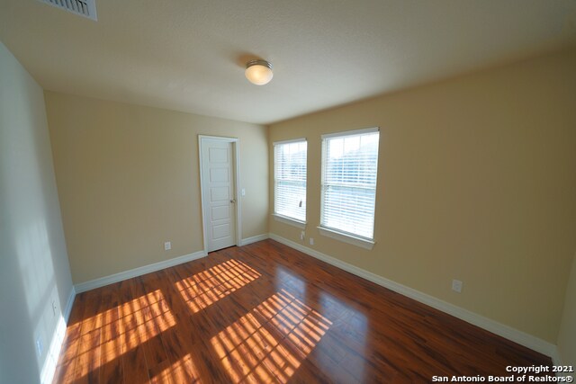 Building Photo - 216 Dove Hill