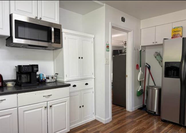 Building Photo - 328 Minckler Ave