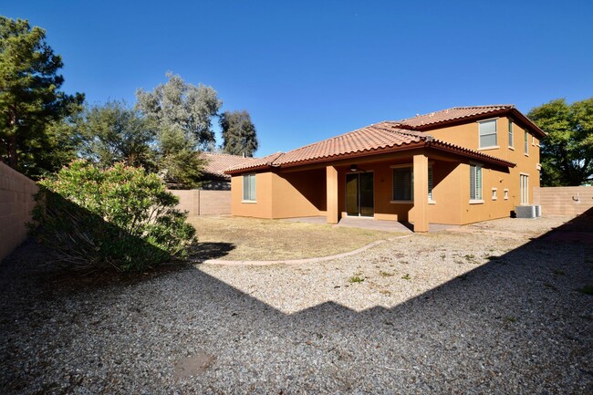 Building Photo - Beautiful Seville Area 4 bedroom Home!