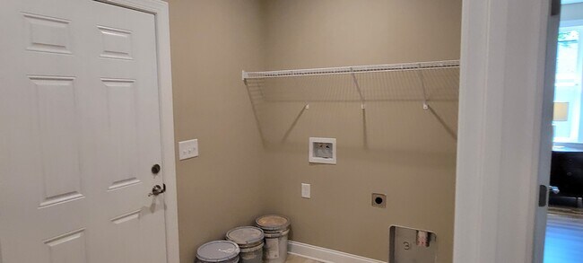 Building Photo - 786 Cashmere Ct