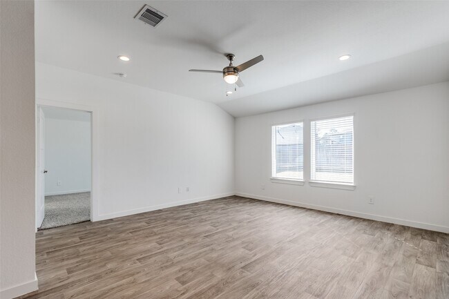 Building Photo - 14219 Black Cyn Ln