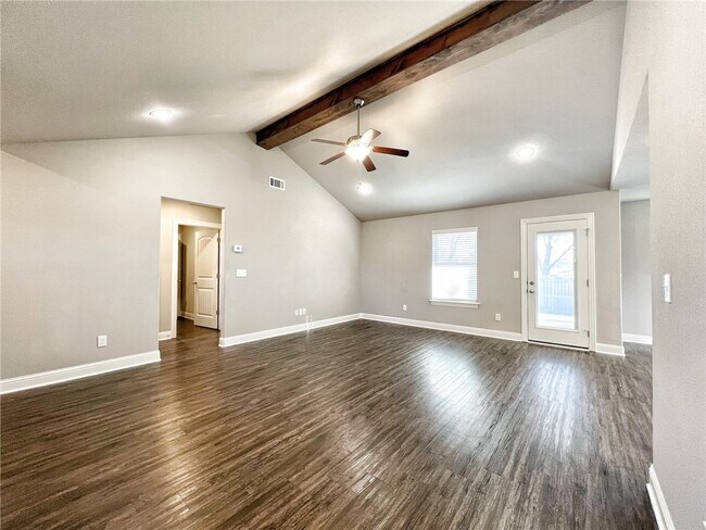 Building Photo - 1721 Charismatic Dr