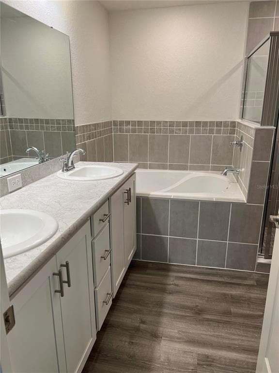 Building Photo - 11739 Pink Plumeria Ct