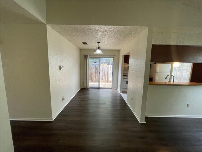 Building Photo - 7603 Woodstone Cove