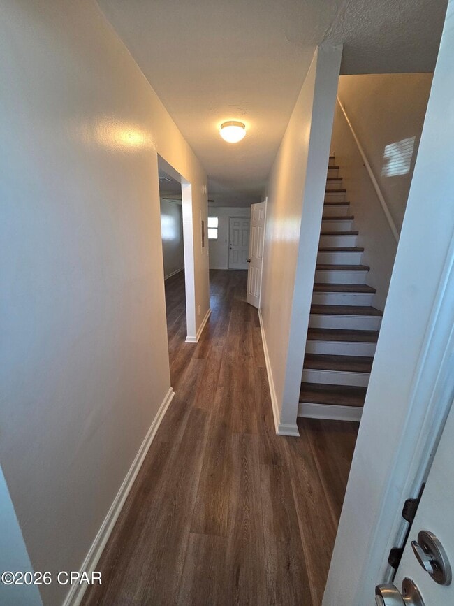 Building Photo - 6329 Omoko St