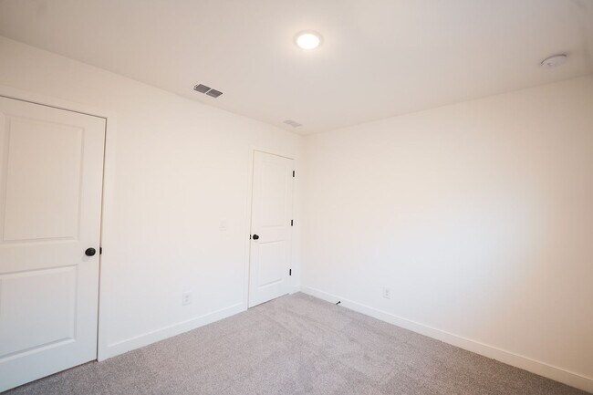 Building Photo - Coming Available!