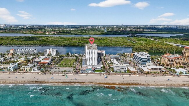 Building Photo - 3111 N Ocean Dr