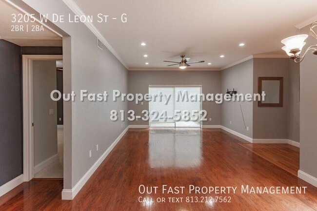Building Photo - 3205 W De Leon St