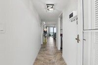 Building Photo - 3200 N Hwy A1A