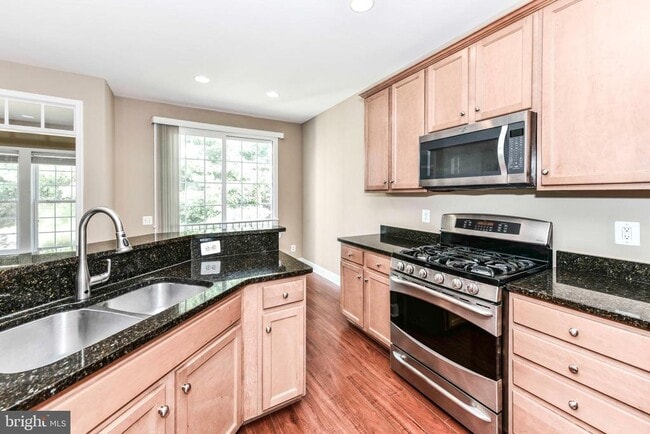 Building Photo - 42832 Bittner Square
