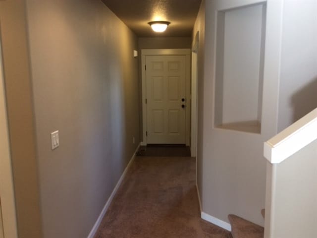 Building Photo - 468 Tulip Ave