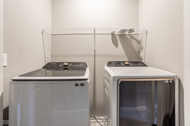 Building Photo - 9744 Junction Sta