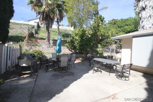 Building Photo - 15170 Andorra Way