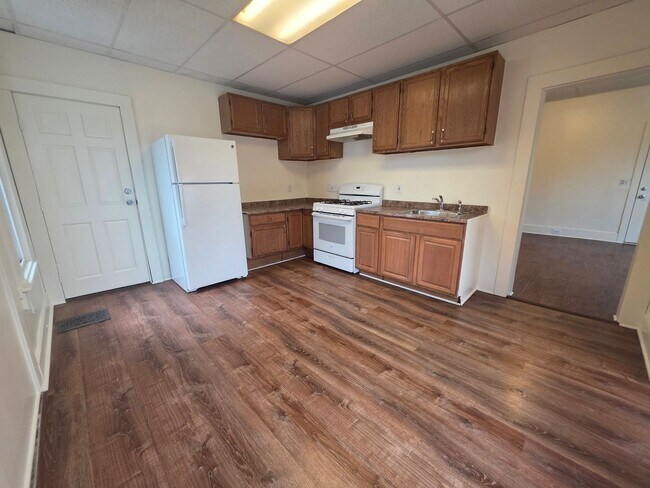 Building Photo - 54 Sprague Ave