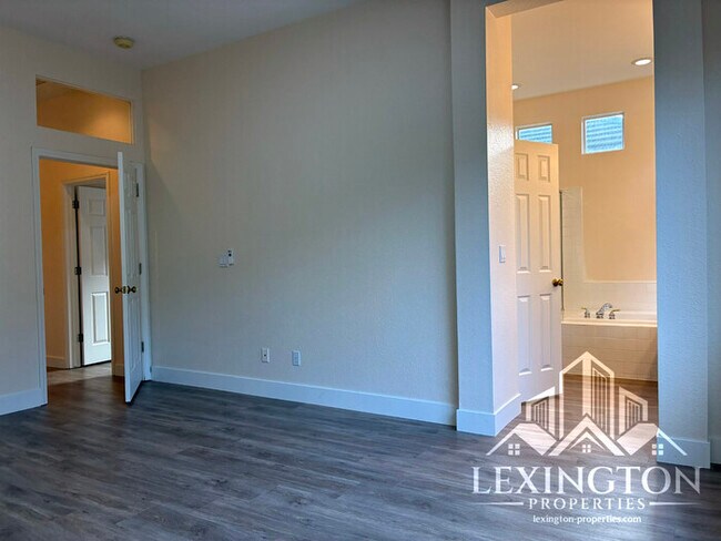 Building Photo - Beautifully Updated, 3BD+office/2BA, Single-Story Home in Rocklin – Off Stanford Ranch Rd., Near ...