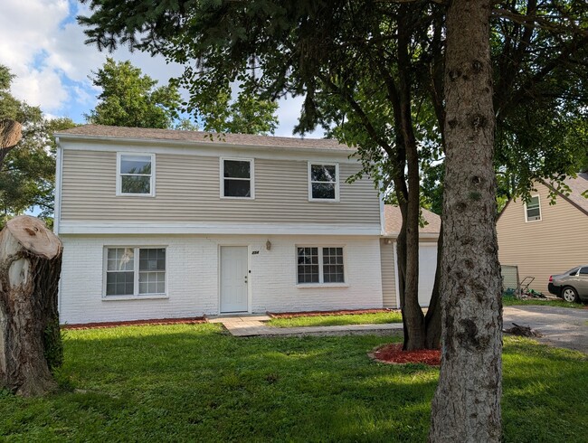 Primary Photo - 254 Thornhurst Rd