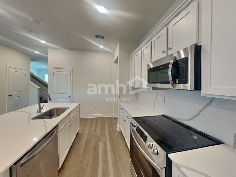 Building Photo - 3711 Windward Hls Blvd