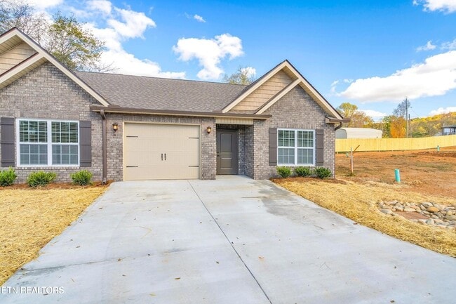 Building Photo - 7351 Grn Ests Wy