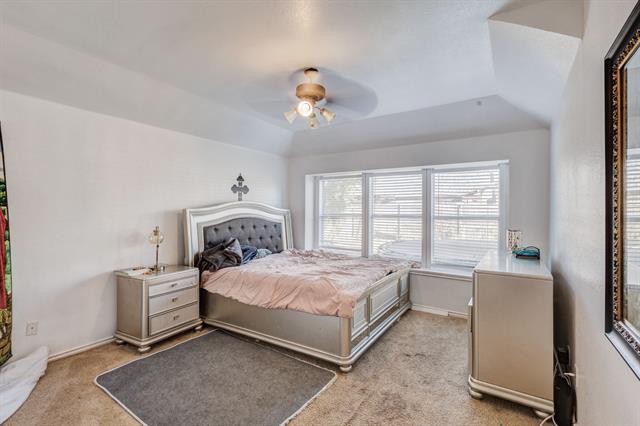 Building Photo - 214 Houston St