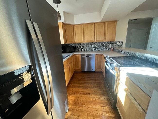 Building Photo - Beautiful Home in North East Fort Collins