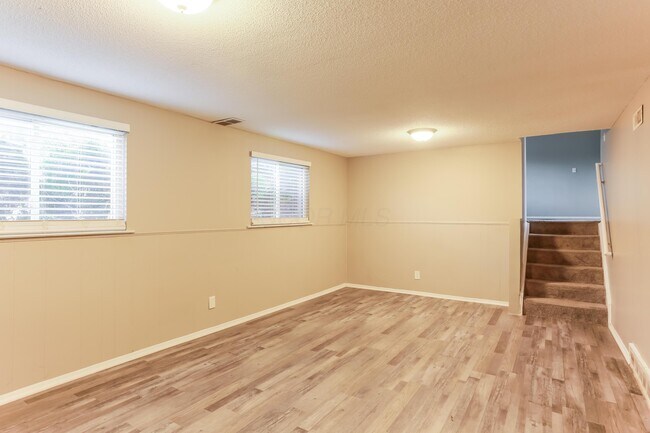 Building Photo - 4807 Warminster Dr