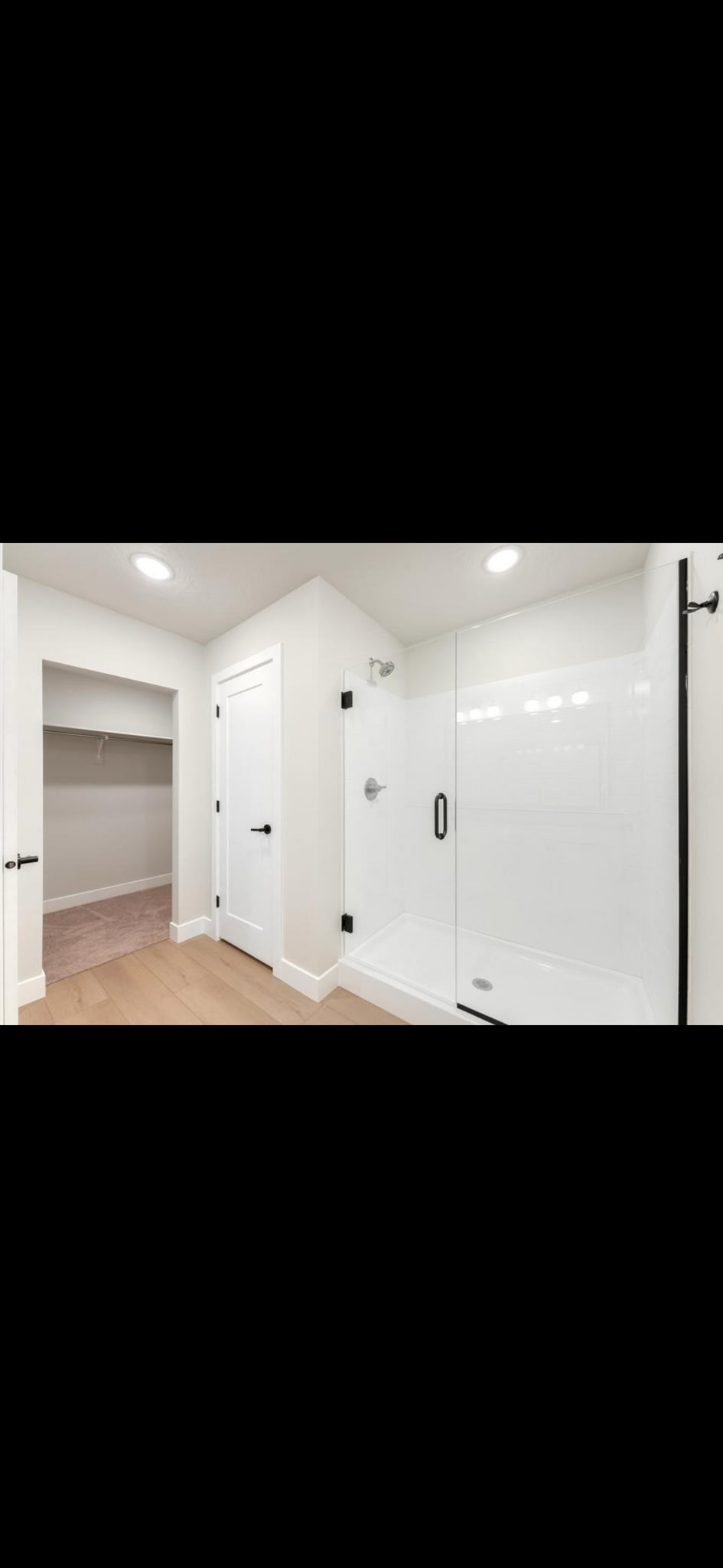 Building Photo - 3919 E Razor Dr